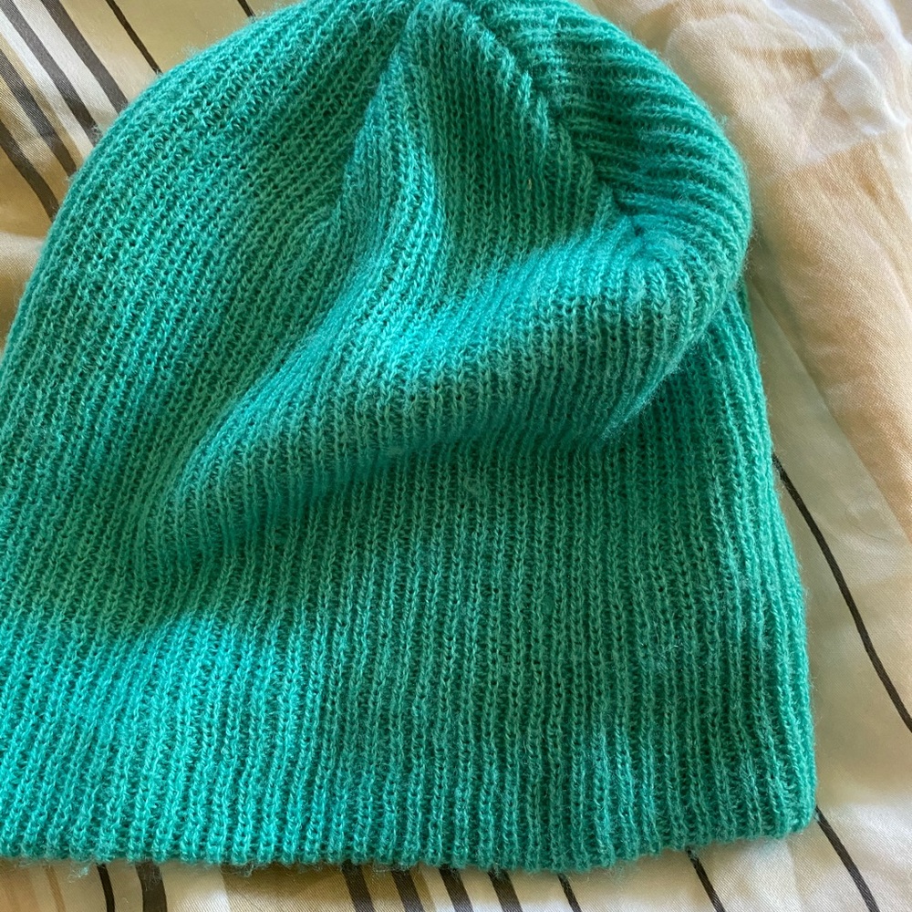 NEFF Beanie - Picture 3 of 3